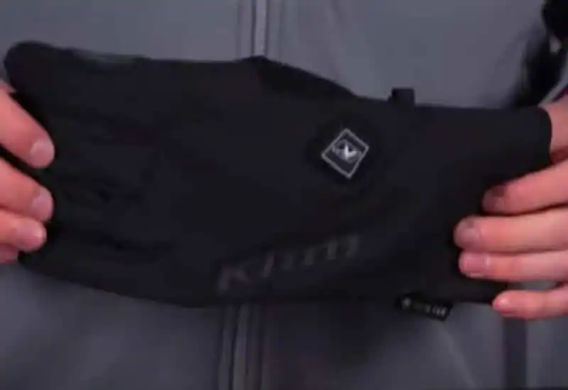 An Image Showing The Klim Inversion GTX Gloves Sizing